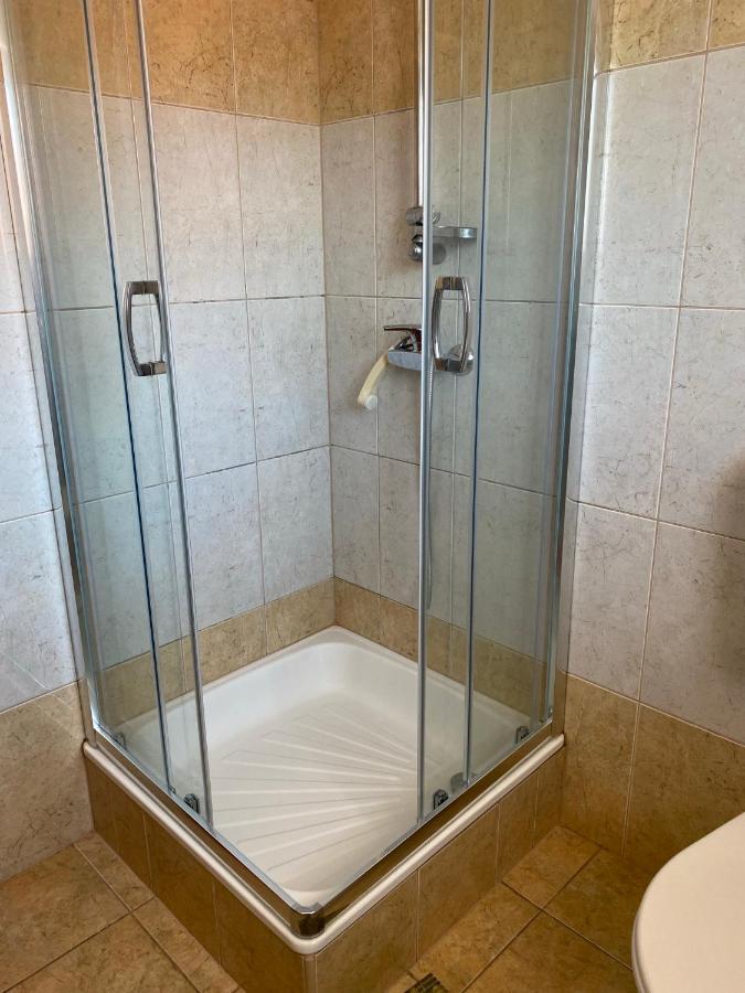 Abigel Apartmanhaz 블로톤퓌레드 외부 사진